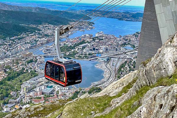 Aventura en Mount Ulriken - Bergen